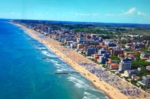 Residence Alba D'Oro Solo Famiglie Lido di Jesolo Exteriér fotografie