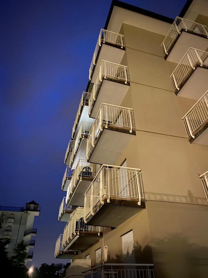 Residence Alba D'Oro Solo Famiglie Lido di Jesolo Exteriér fotografie